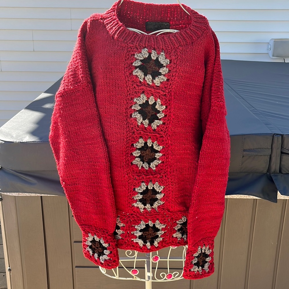 Ray ware, beautiful, handmade, chunky sweater, size large